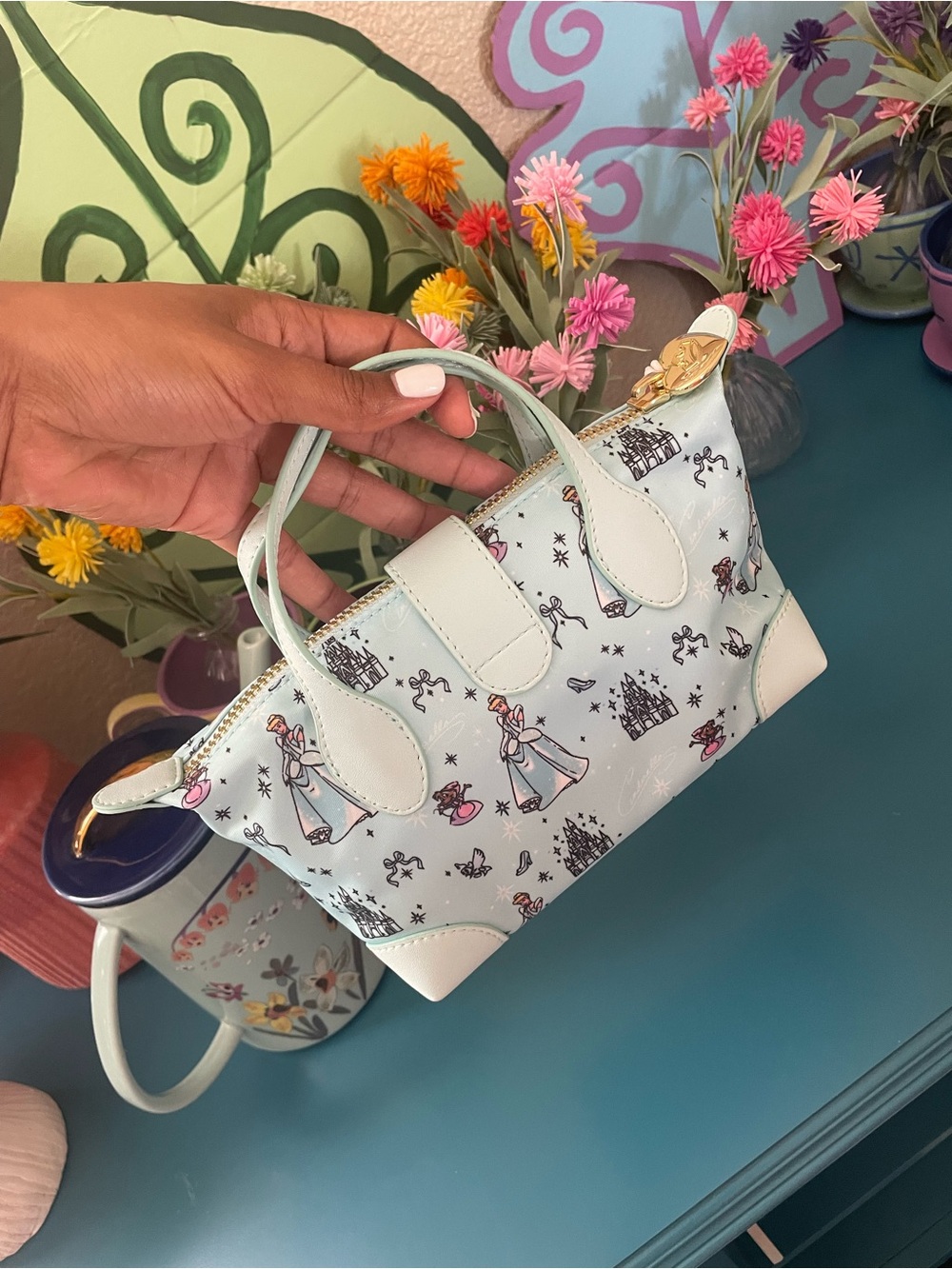 Stoney Clover Lane Light Blue & White Disney Cinderella Pouchette 02 - Picture 3 of 8
